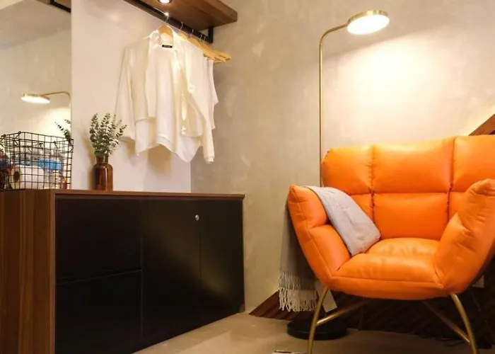 Chic & Stylish Near It Park - Pool, Gym, Sauna *