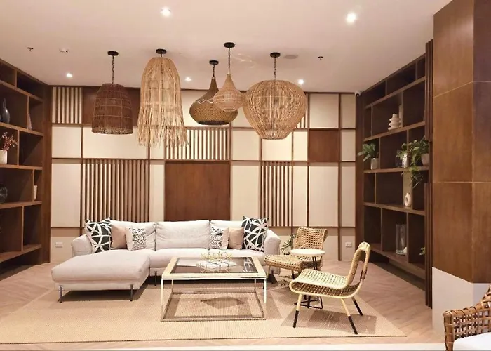 Chic & Stylish Near It Park - Pool, Gym, Sauna Appartement Cebu