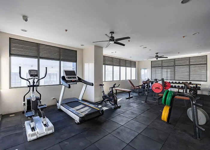 Chic & Stylish Near It Park - Pool, Gym, Sauna
