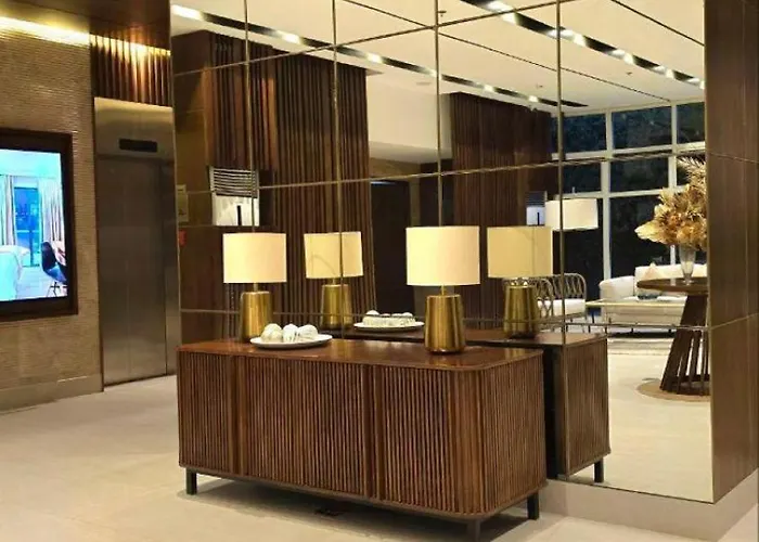 Chic & Stylish Near It Park - Pool, Gym, Sauna Appartement *