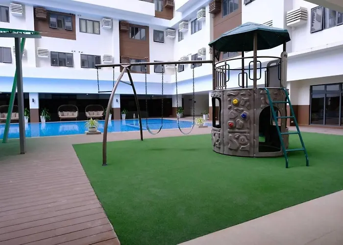 Chic & Stylish Near It Park - Pool, Gym, Sauna